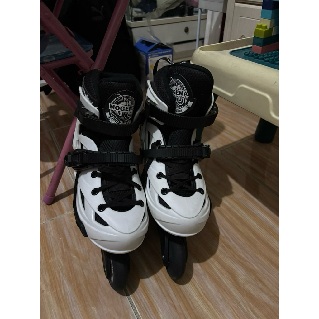 Jual Sepatu Roda preloved (Inline skate) | Shopee Indonesia