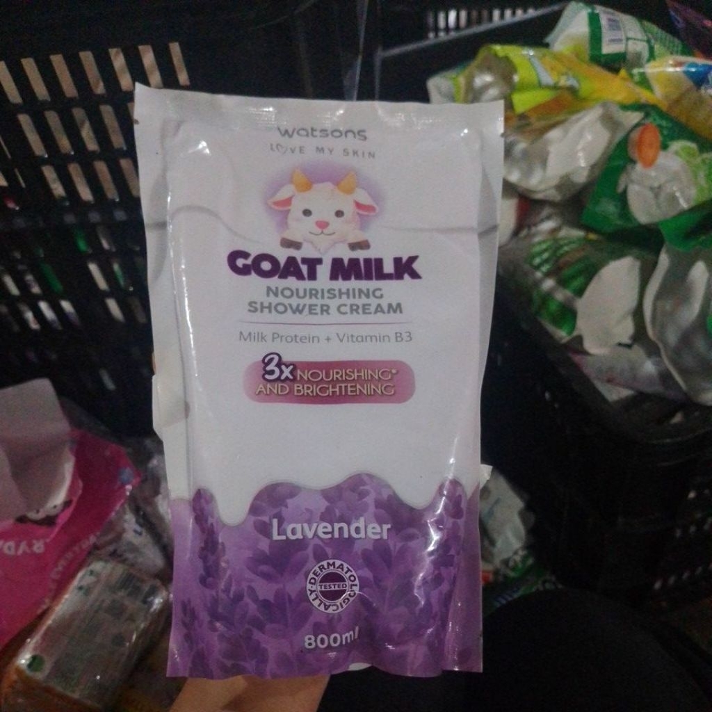 Jual RANDOM Watsons goat milk shower cream refill 800ml rijek kemasan ...