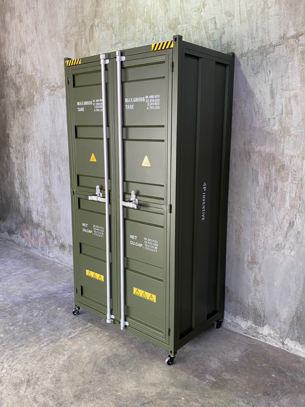Jual wardrobe container bahan besi UK 200x120x55 | Shopee Indonesia
