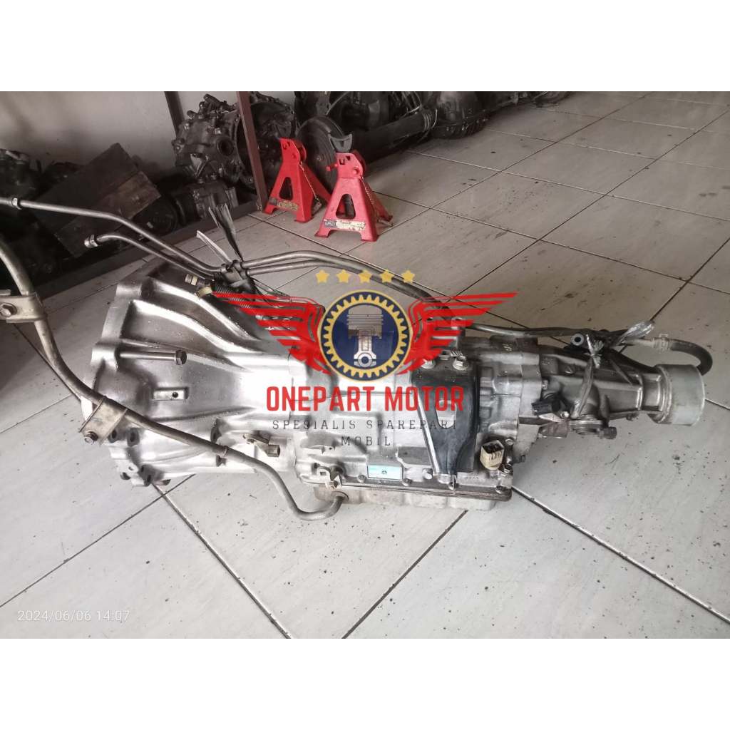 Jual gearbox persneling automatic innova 2000 cc original | Shopee ...