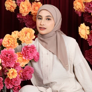 Umama Scarf - Kerudung Polos Jilbab Segi Empat Hijab Daily Basic Voal Icon