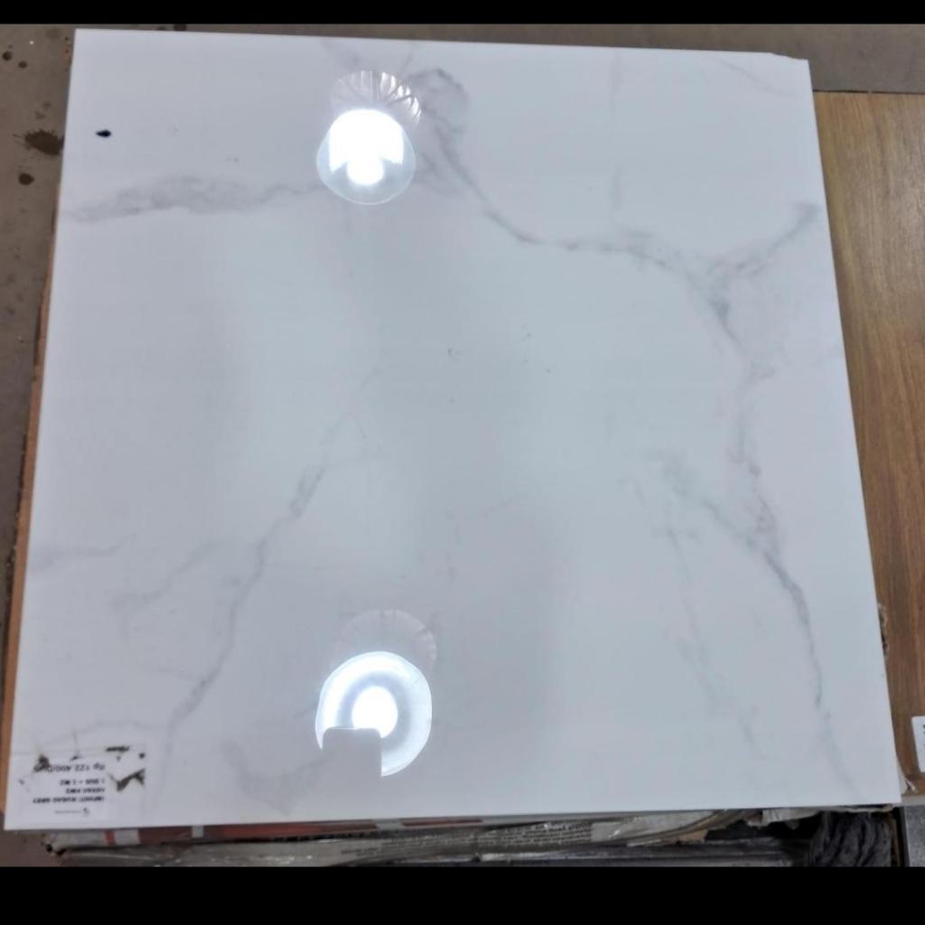 Jual homogenous tile Infiniti Rugao Grey 60x60 kw 1 | Shopee Indonesia