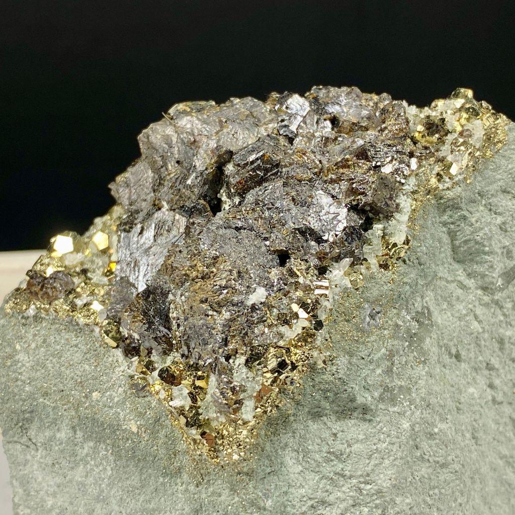 Jual 253 Gr Natural Sphalerite with Chalcopyrite Pyrite Crystal - Batu ...