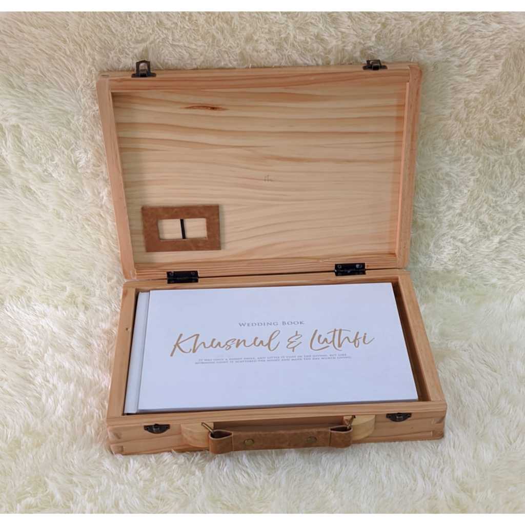 Jual Cetak Foto Album Kolase 20x30 Plus Koper Kayu | Shopee Indonesia