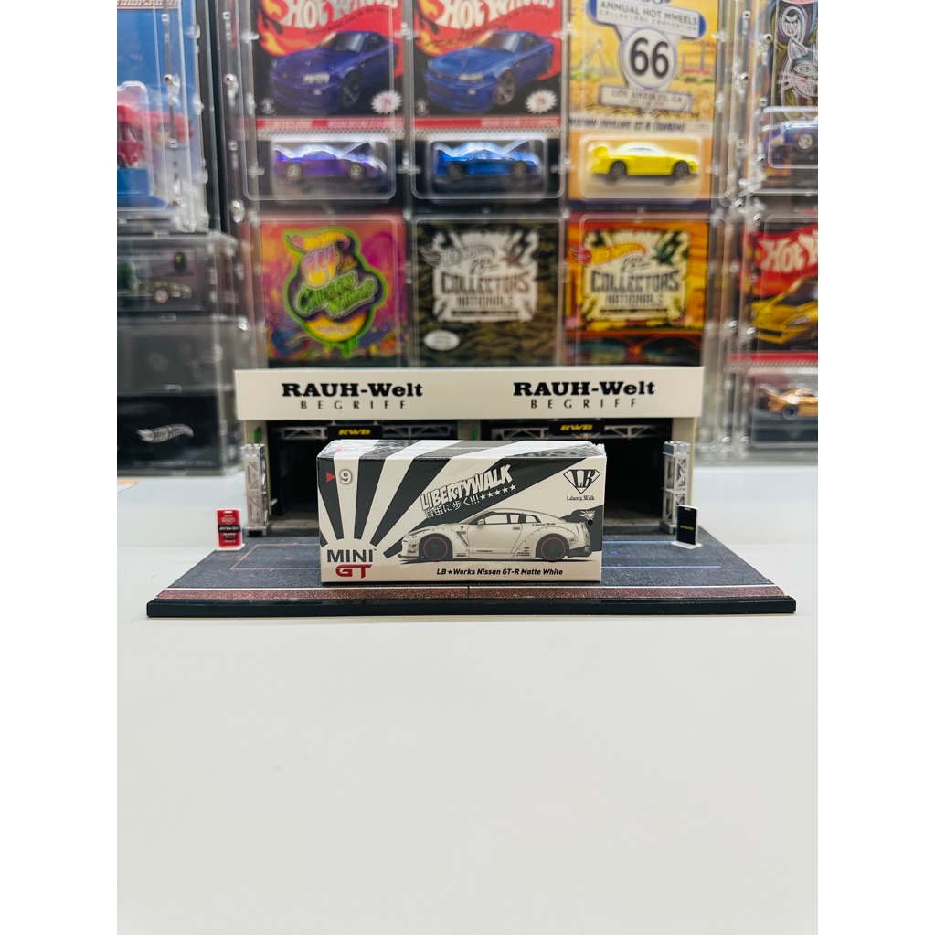Jual Mini GT No 9 LB Works Nissan GTR R35 Matte White | Shopee Indonesia