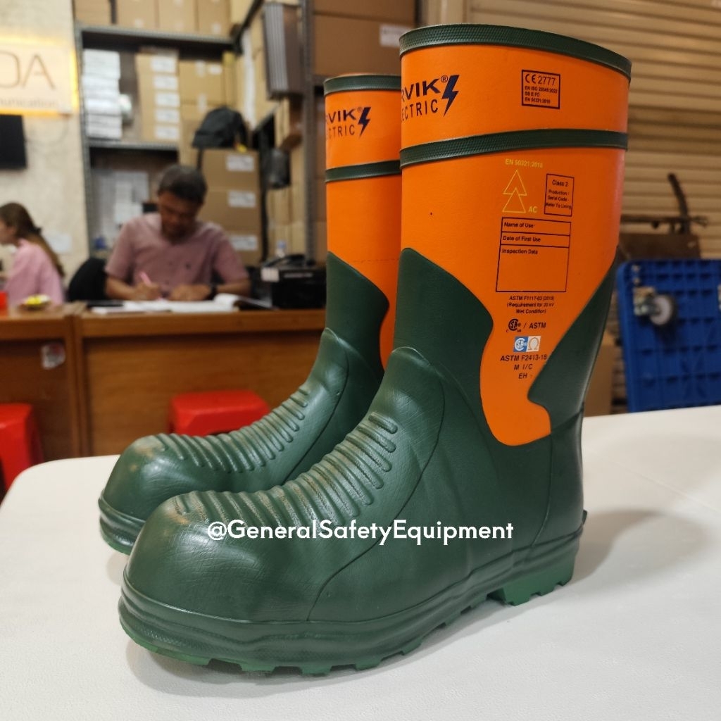 Jual Sepatu Safety Harvik Anti Tegangan Listrik 20 Volt / Safety Shoes ...