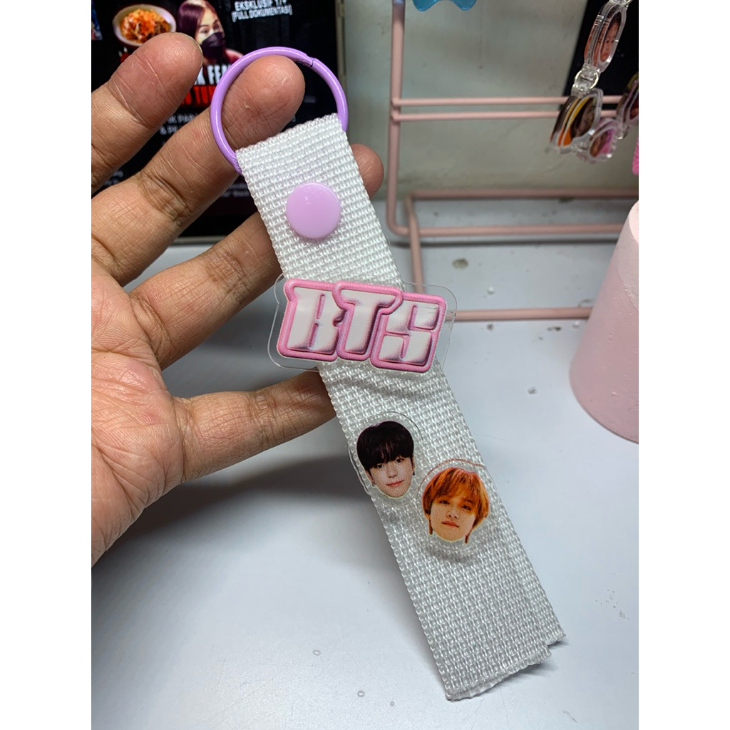 Jual TALI WEBBING FREEBIES KPOP | WEBBING KEYCHAIN CUSTOM | Shopee ...