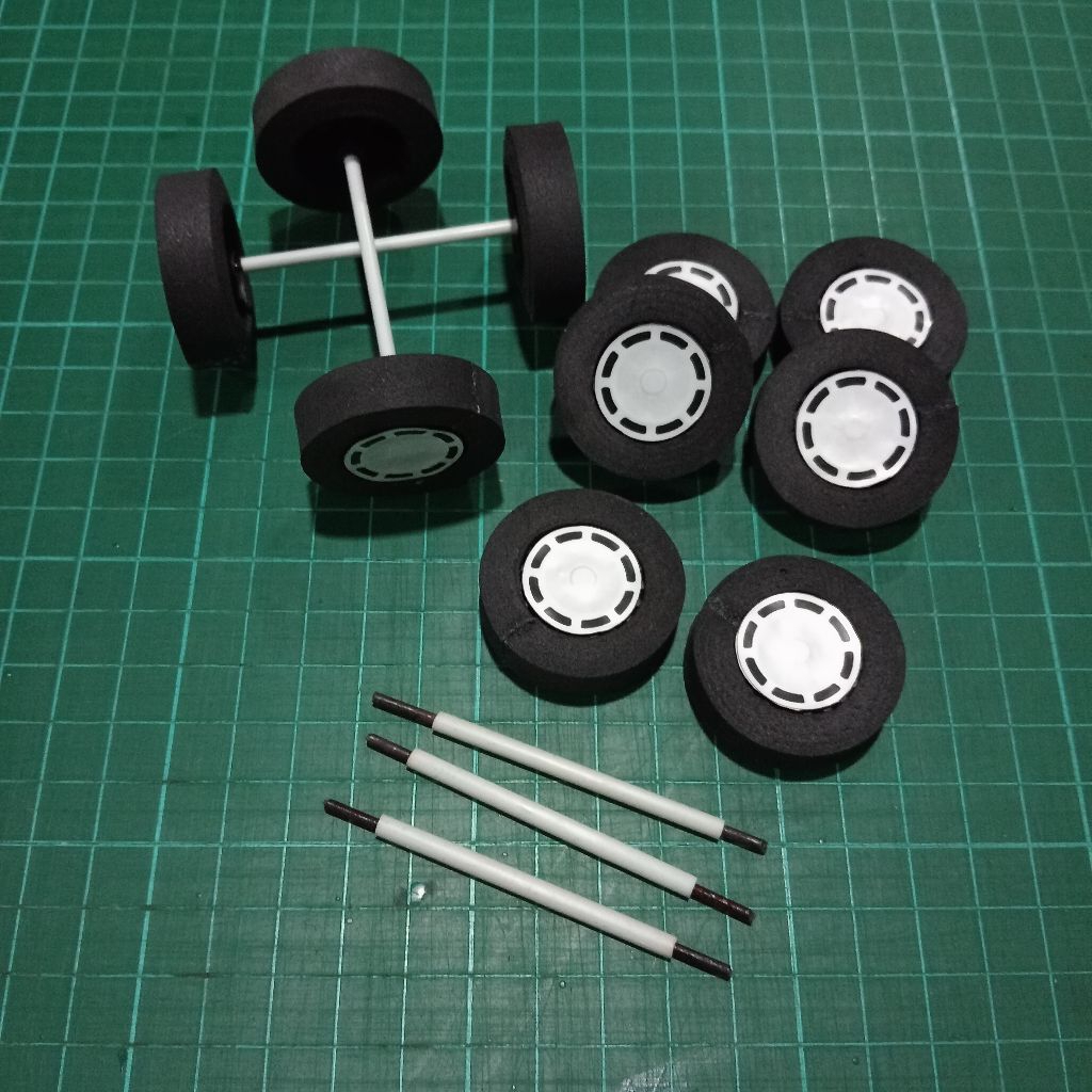 Jual Roda miniatur bus dan truk diameter 3,5cm | Shopee Indonesia