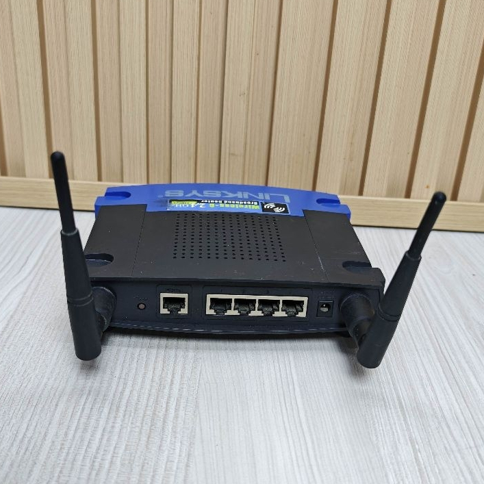 Jual Router Linksys Cisco Wrt54gl Router Access point wireless | Shopee ...