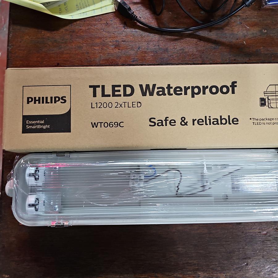 Jual KAP LAMPU WATERPROOF PHILIPS WT069C 2X36 2X16 1X36 1X16 HOUSING ...