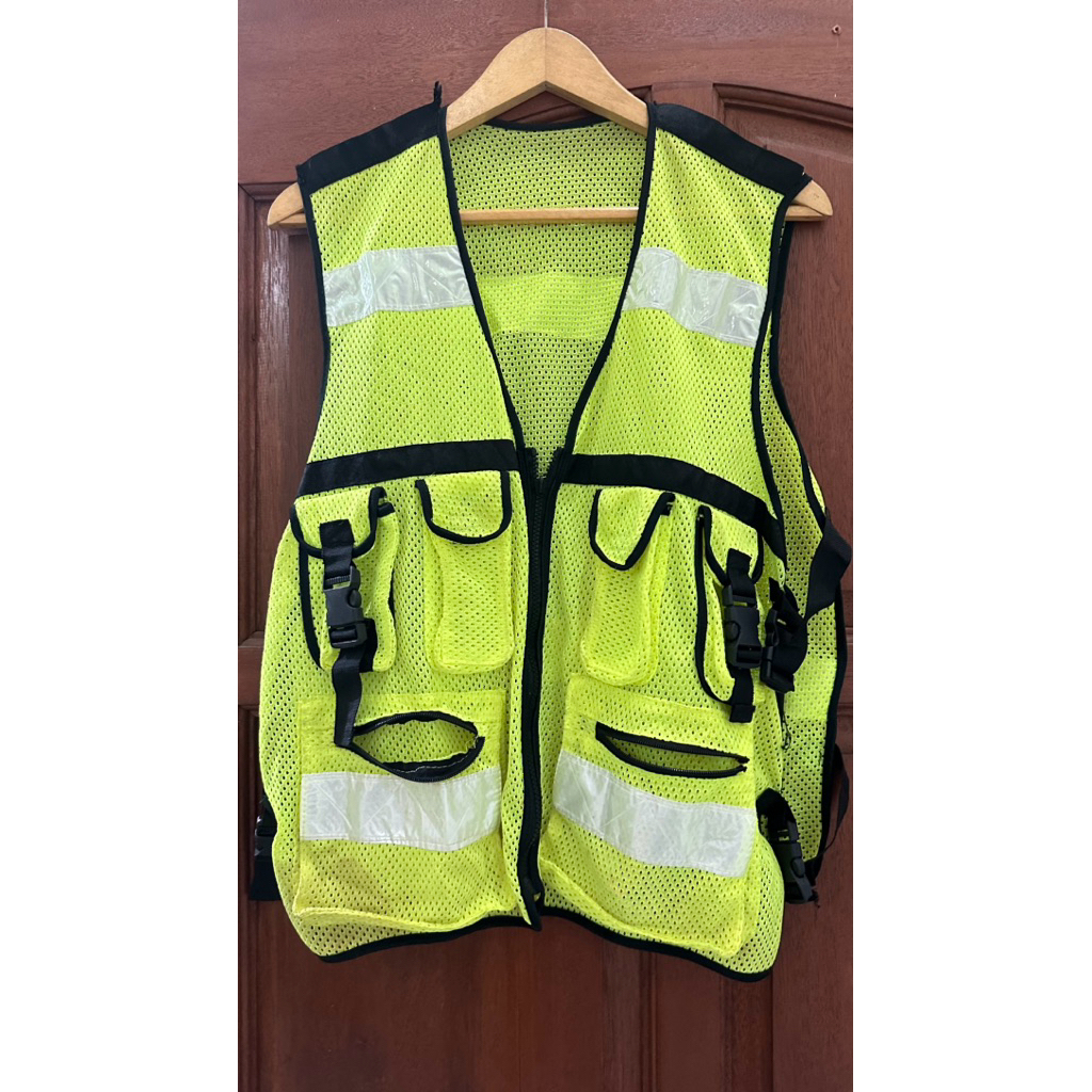 Jual jaket & rompi | Shopee Indonesia