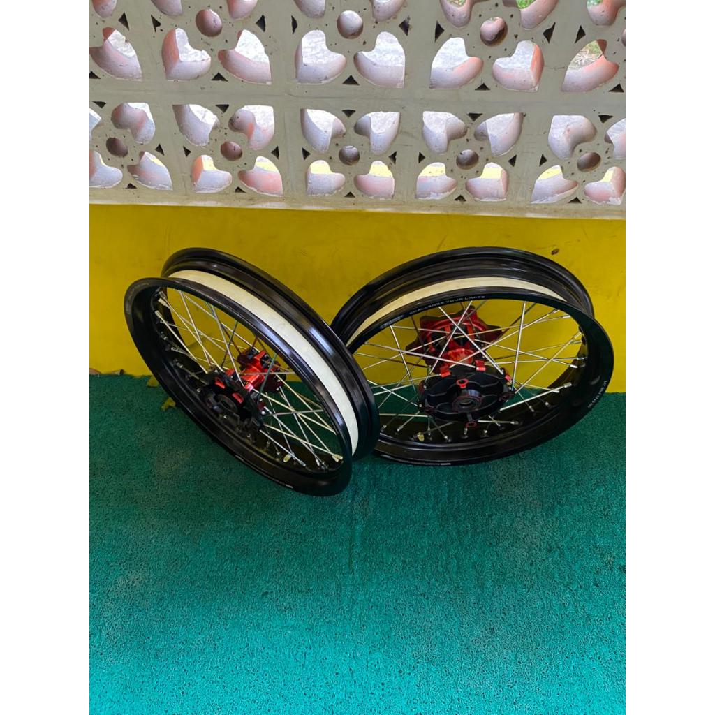 Jual Velg Supermoto CRF Full Scarlet Ukur 250/300 dan 300/350 Ring 17 ...