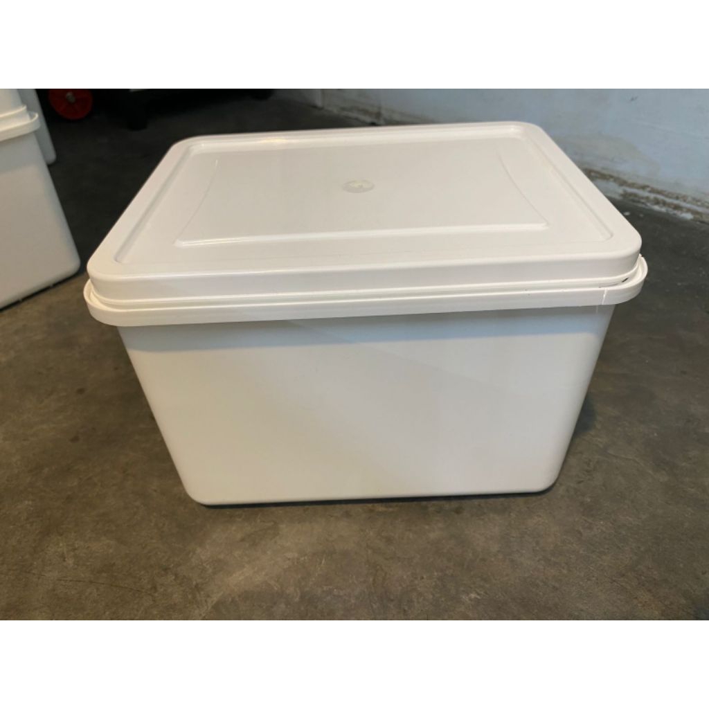 Jual Ember Box bekas ice cream 8L murah + tutup | Shopee Indonesia