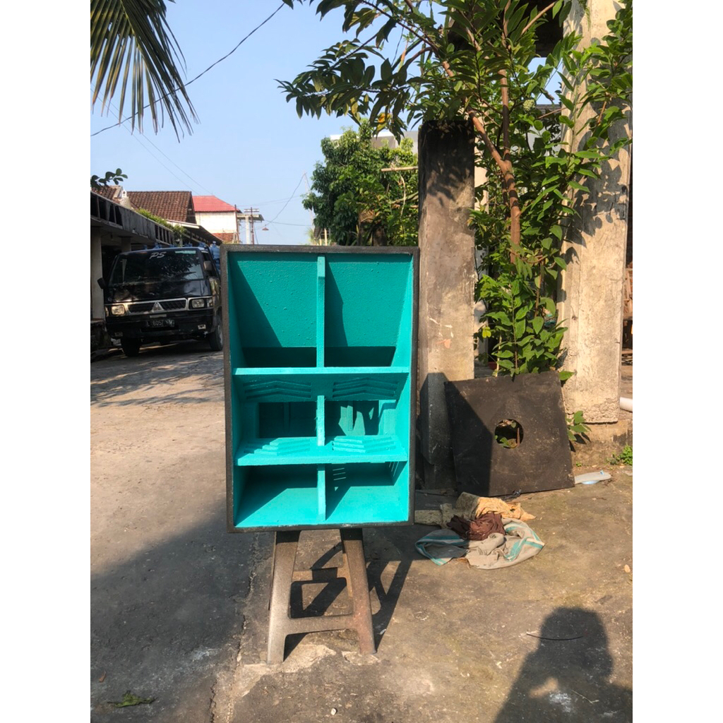 Jual box speaker f115 fhinising resin free req kombinasi warna | Shopee ...