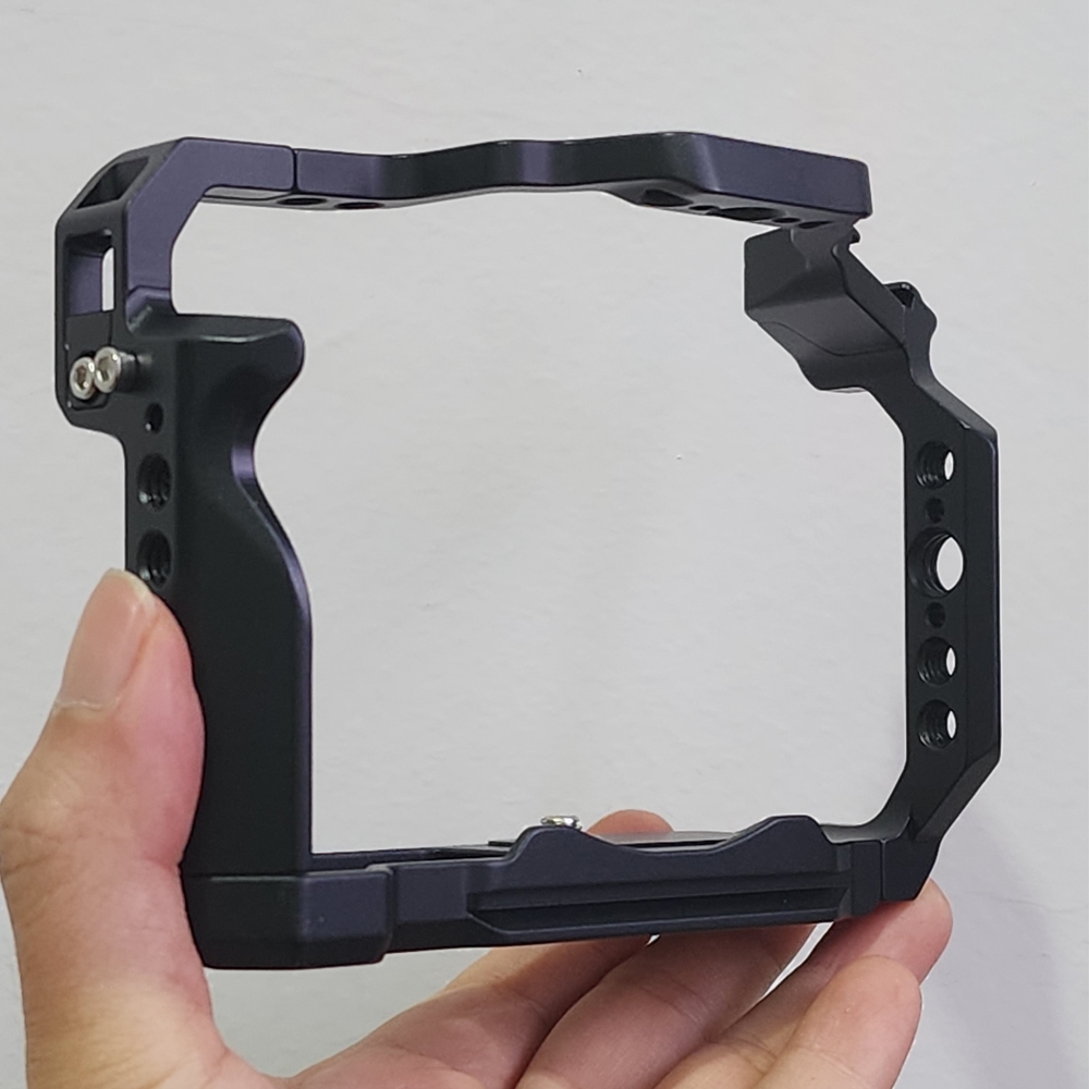 Jual Universal Camera Cage RIG for Canon EOS R50 & EOS R100 - Rabbit ...