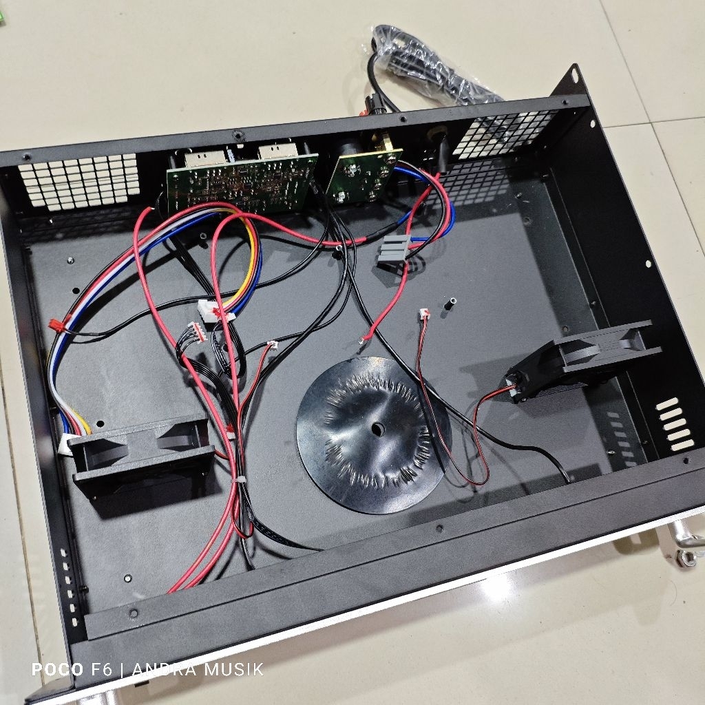 Jual Kesing Box Firstclass 2u FC-CS 4000 2 channel X 800watt Body ...