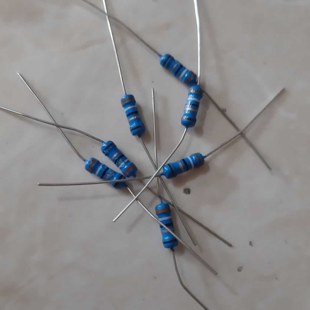 Jual Resistor 39 ohm setengah watt | Shopee Indonesia