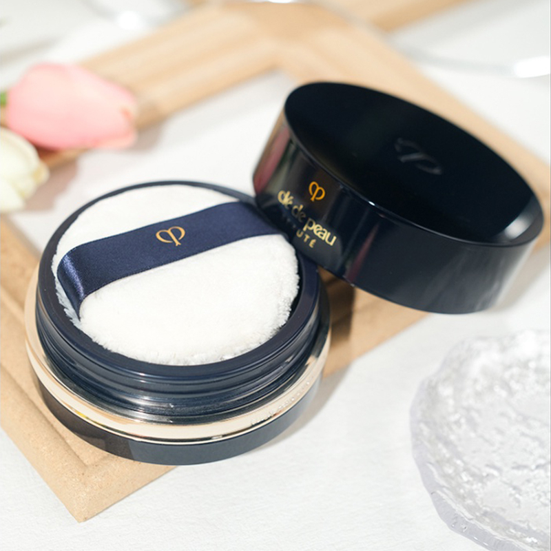 Jual Cle De Peau Glossy Setting Powder Bedak Tabur 26g / CPB Baute ...