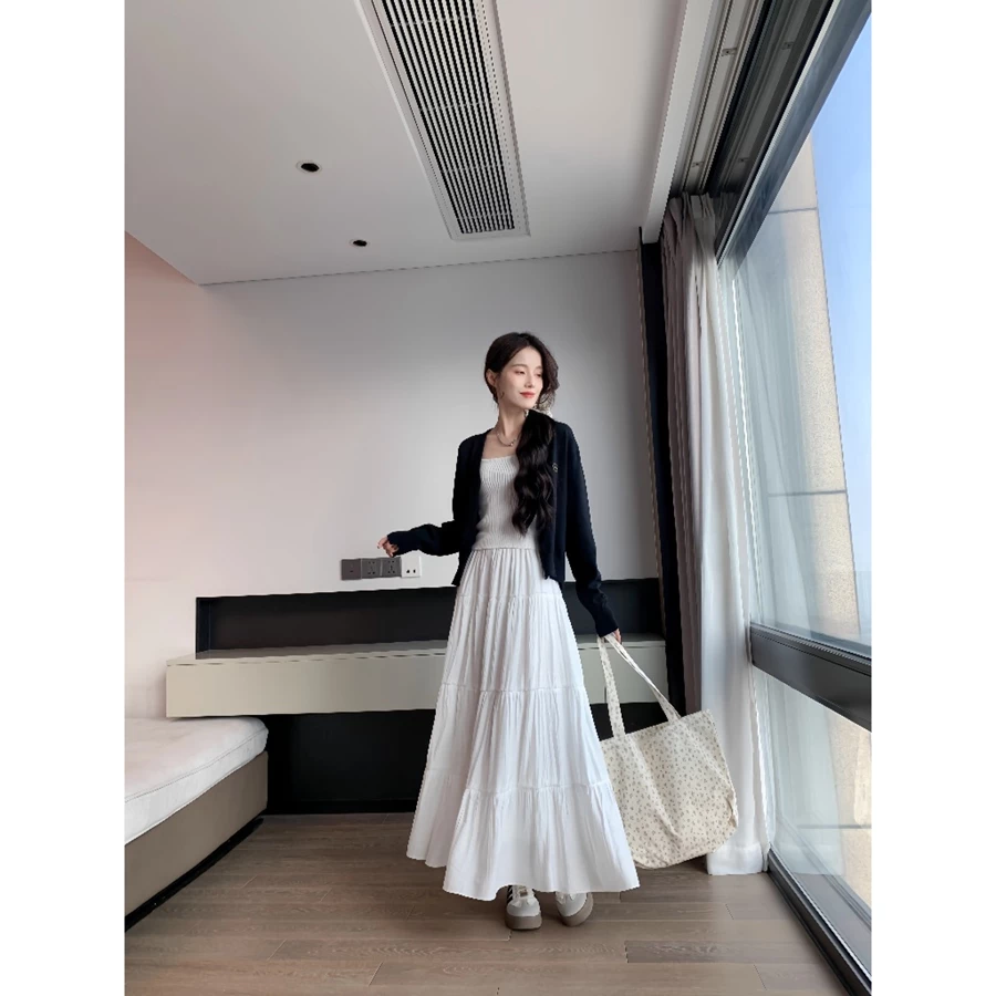 Rok Panjang Wanita A-Line Warna Putih