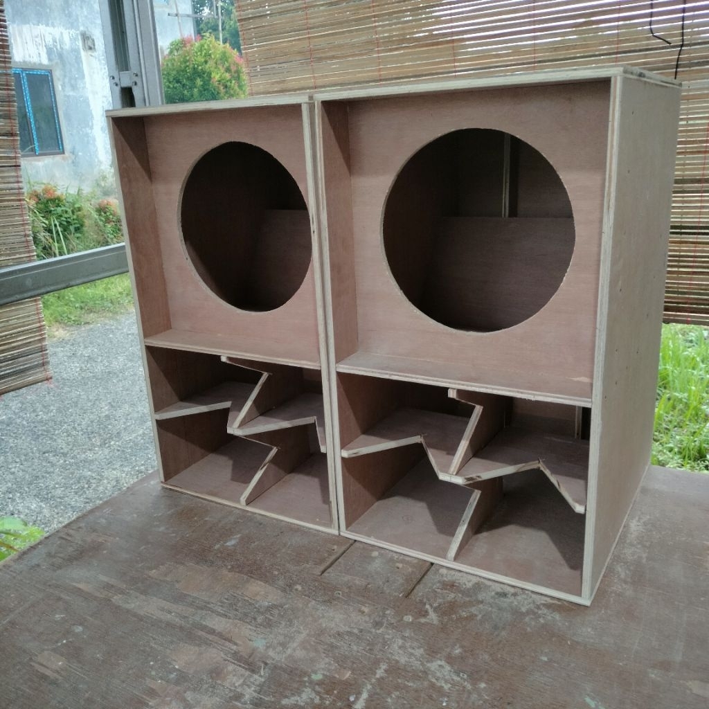 Jual Box Speaker Cbs 12 inch (cbs nogosari) bahan berkualitas terbaik ...