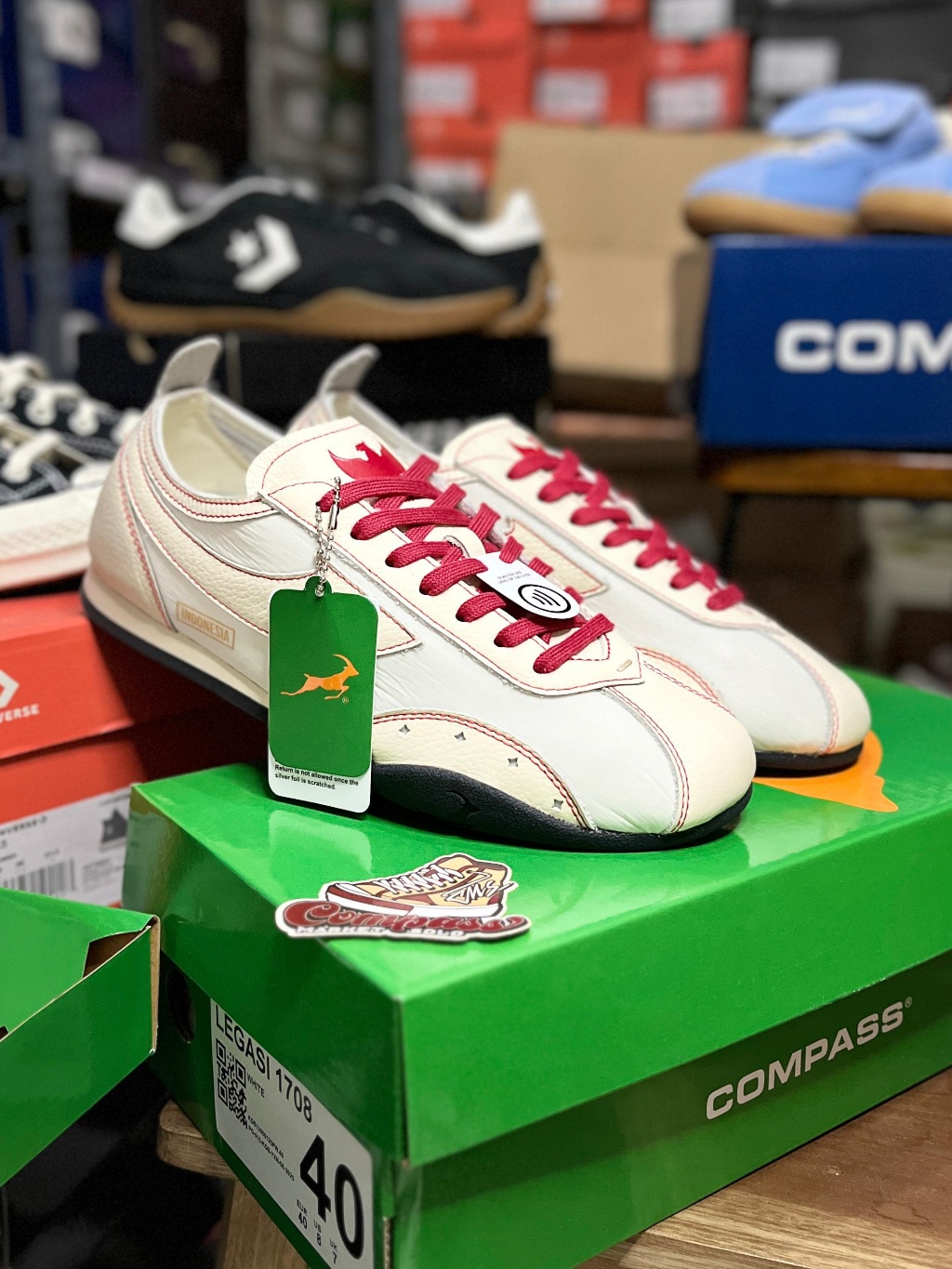 Jual [ORIGINAL] SEPATU COMPASS LEGASI 1708 WHITE || SEPATU COMPASS ...