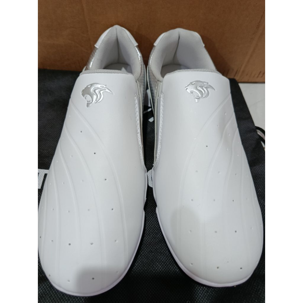 Jual WOOSUNG | Sepatu Taekwondo pria dewasa / anak | Shoe Sepatu ...
