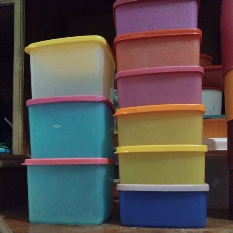 Jual tupperware second / toples / bekal makan / mini square /medium ...