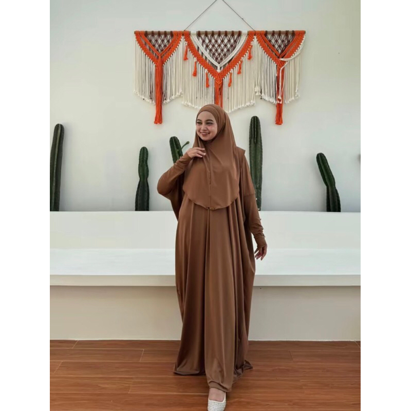 MIYAKE BATWING ABAYA