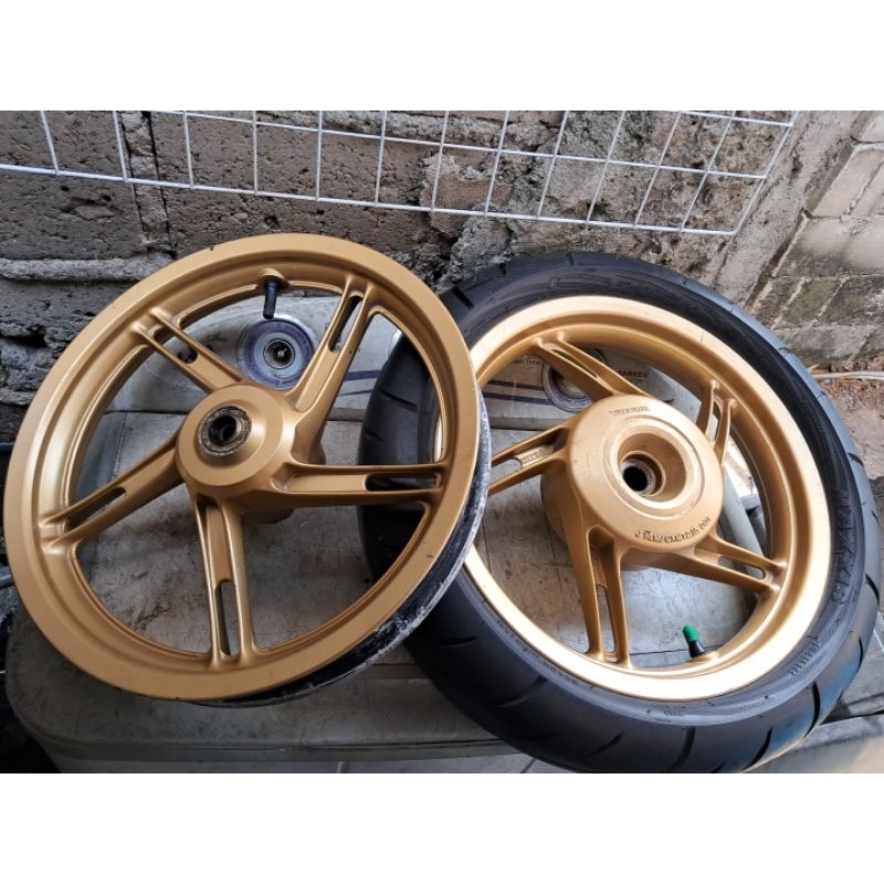 Jual Velg pcx cbu built UP honda pelek racing palang original ori ...