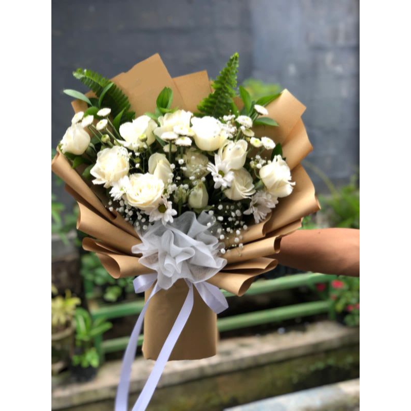 Jual (FRESH) Buket Bunga Asli | Hand Bouquet | buket bunga wisuda ...
