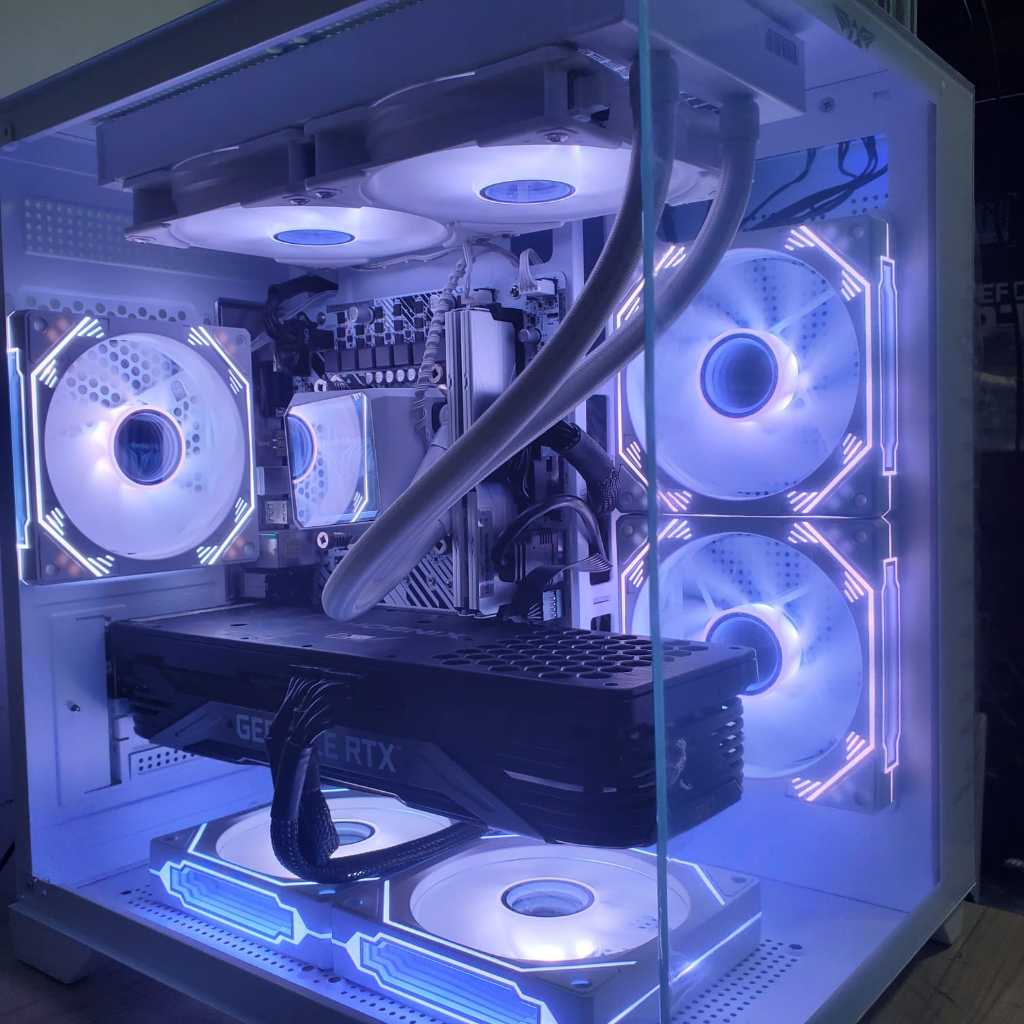 Jual PC Editing DDR5 White Build | Shopee Indonesia