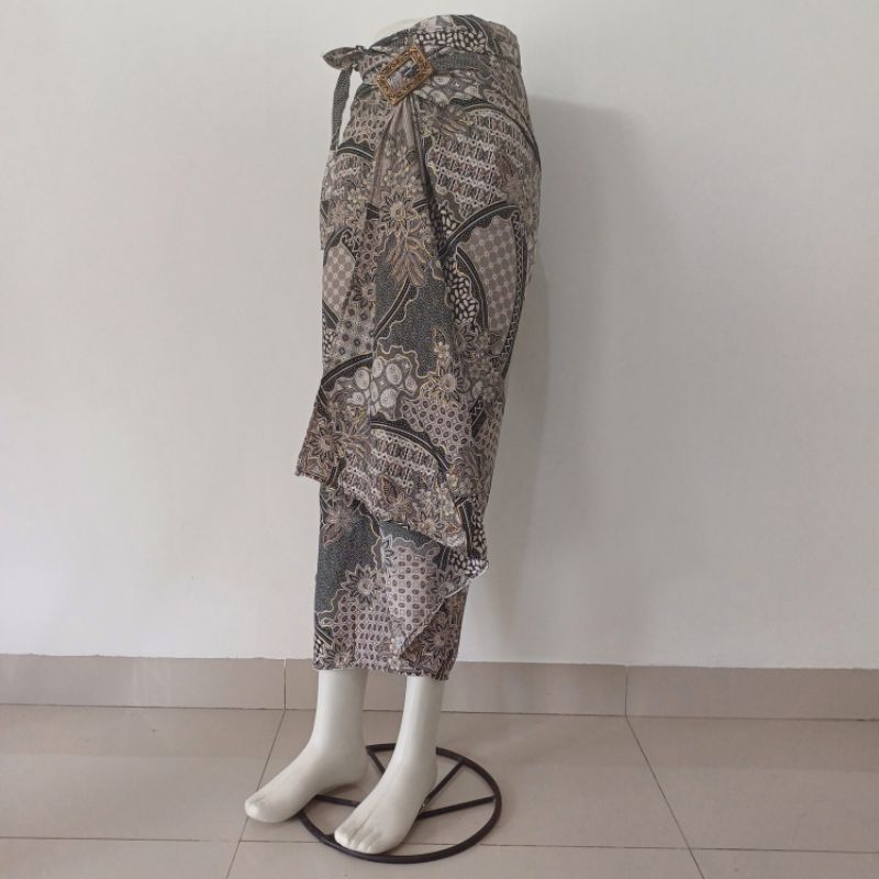Jual Rok batik lilit/Rok lilit batik/Rok batik jumbo/bawahan kebaya/rok ...