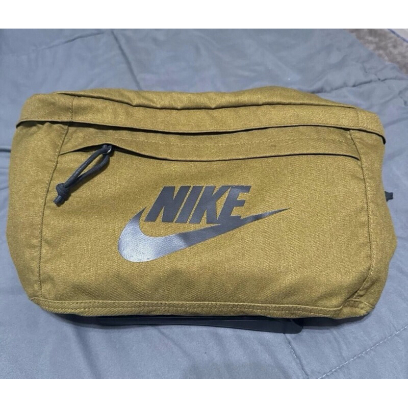 Nike tech hip pack olive online