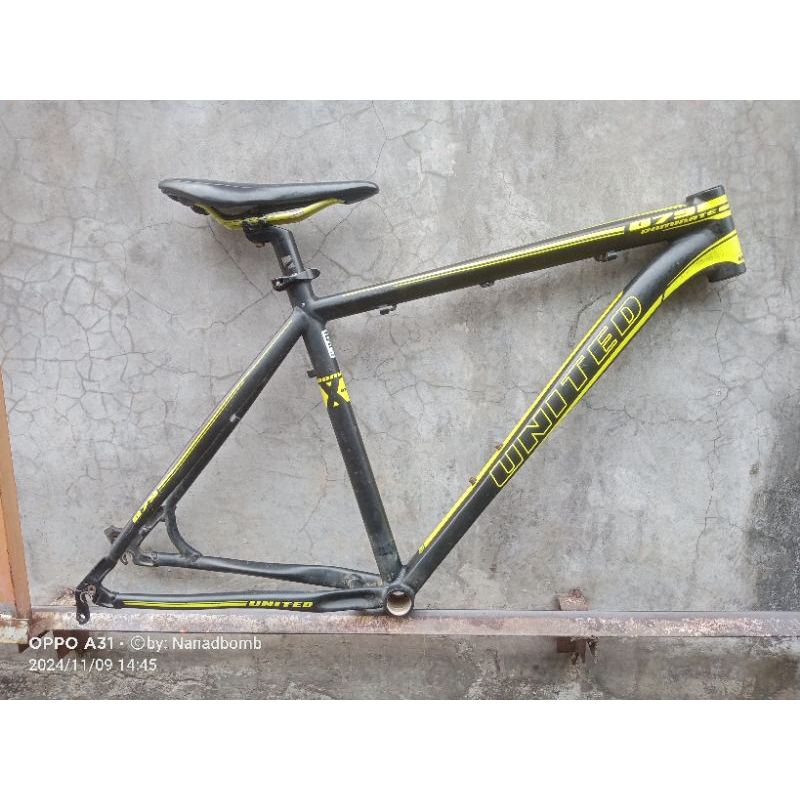 Jual Frame United Dominate 079 (26