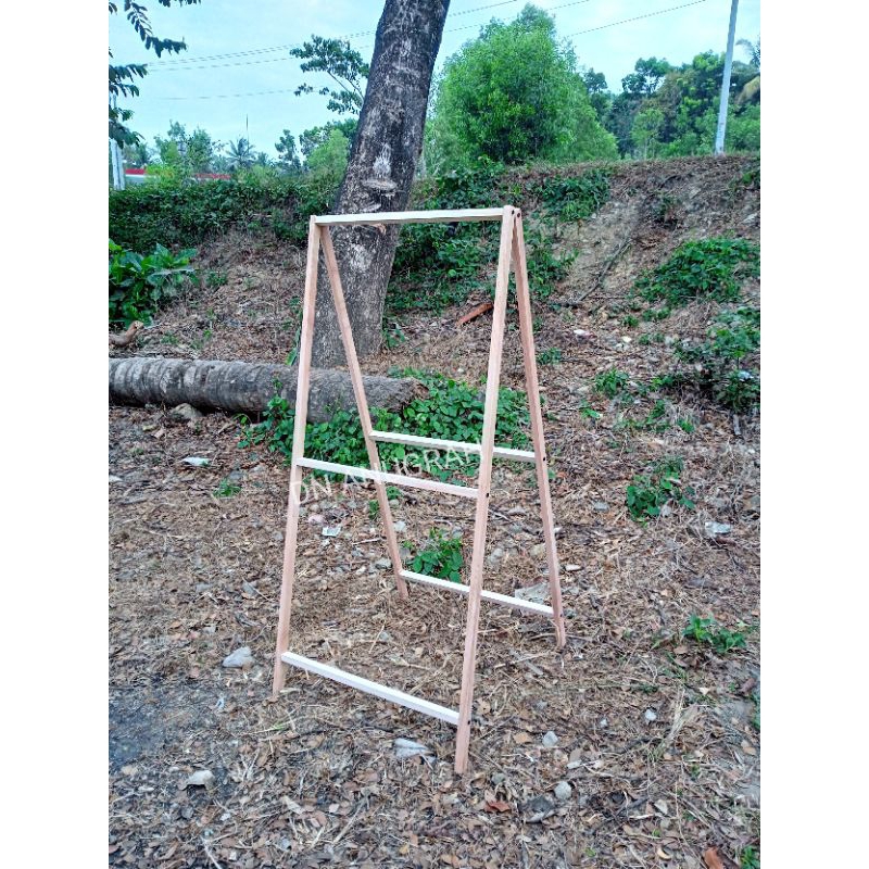 Jual standing rangka rak banner kayu lipat 2 sisi engsel baut dan ...