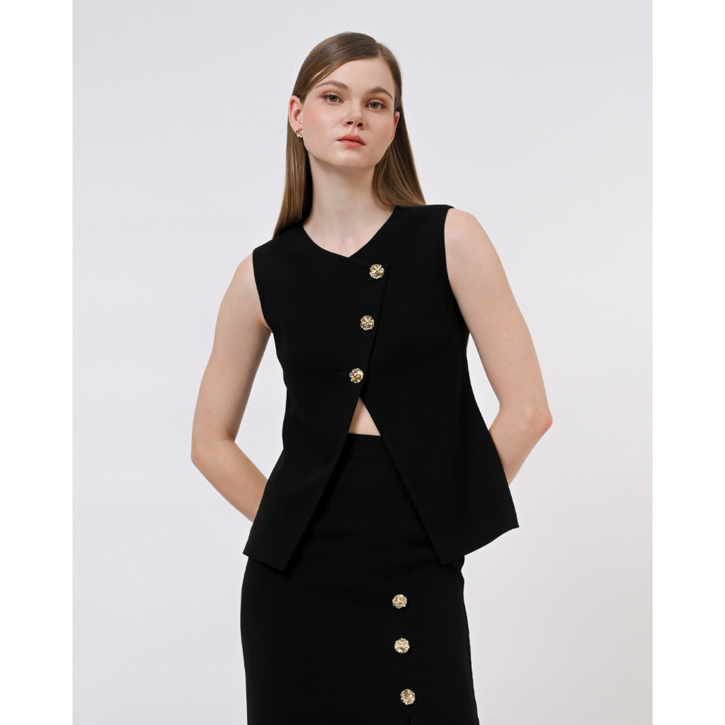 Jual INVIO x Anissa Aziza Valerie Gold Button Vest | Rompi Wanita ...