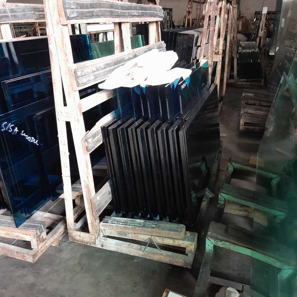 Jual Kaca tempered riben 8mm | Shopee Indonesia