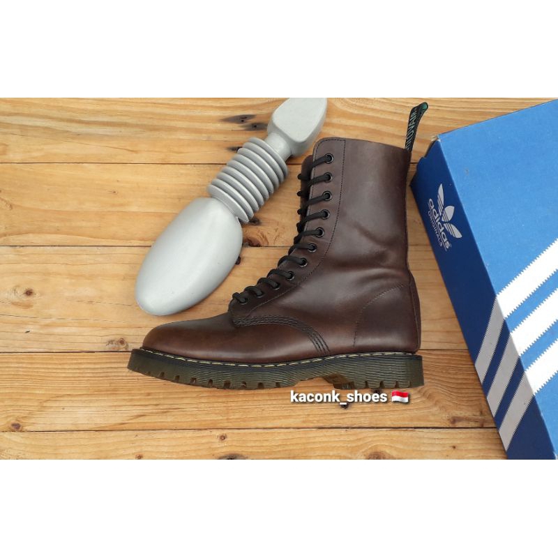 Jual SEPATU BOOTS BOOT HIGH KULIT SOLOVAIR MADE IN ENGLAND ORIGINAL ...