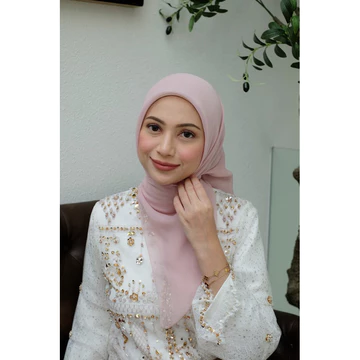 Hijab Paris Jepang Eyelash By SARAH THE LABEL