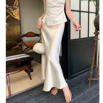 Rok Resleting Elegan Tampil Stylish Saat Lebaran Rok Satin Silk Premium Korean Satin Skirt