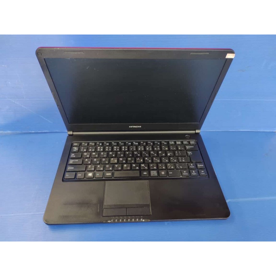 Jual Laptop Hitachi Slim banget layar 13. memory 4gb. SSD 128gb ...