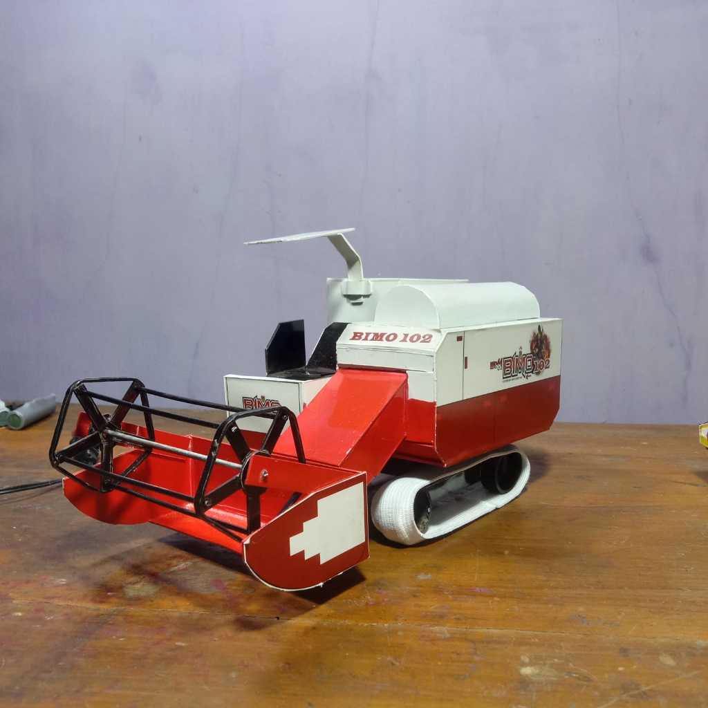 Jual miniature combine manual tanpa batrai | Shopee Indonesia