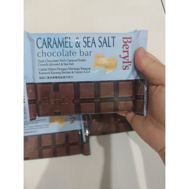 Jual Beryls'/ Beryl's Caramel & Sea Salt Dark Chocolate Bar 100 gram ...