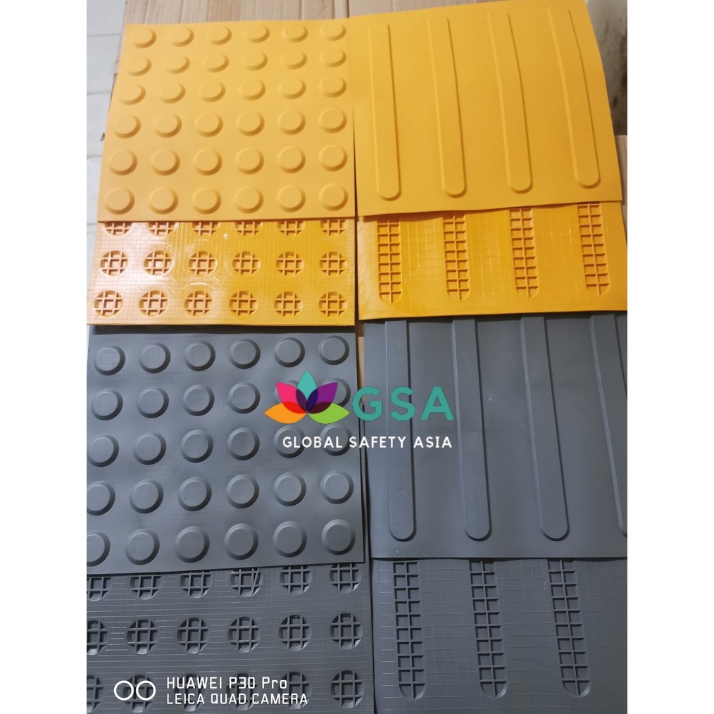 Jual Blind Road SidewalkSafety Rubber Tile BrickTactile Paving Block ...