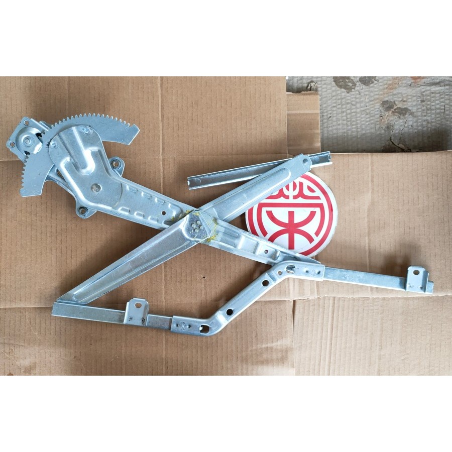Jual WINDOW REGULATOR / REGULATOR KACA PINTU ISUZU GIGA NMR/NLR/FRR/FTR ...