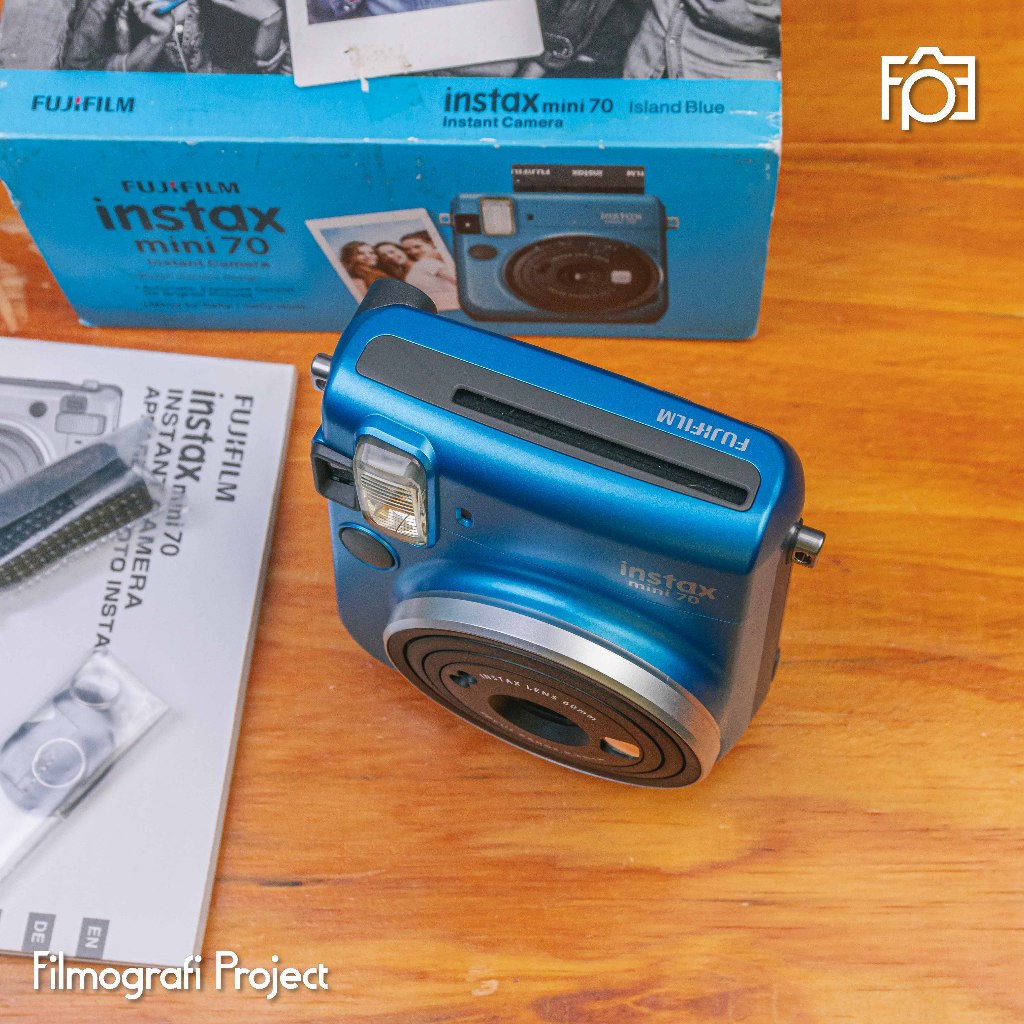 Jual Fujifilm Instax Mini 70 Blue (BNOB Ex Display) LIKE NEW Jual Fujifilm Instax Mini 70 Blue (BNOB Ex Display) LIKE NEW