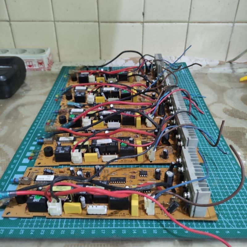 Jual PCB MODULE UPS PROLINK MODEL PRO700 KONDISI MATI | Shopee Indonesia