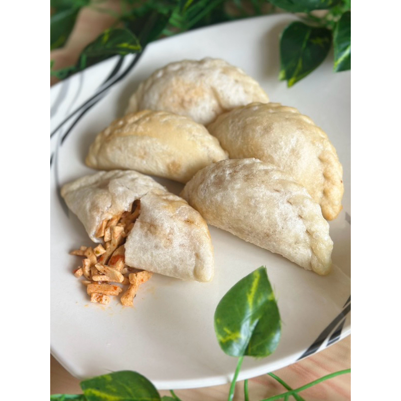 Jual Cireng isi ayam ori, ayam pedas, keju lumer, baso pedas | Shopee ...