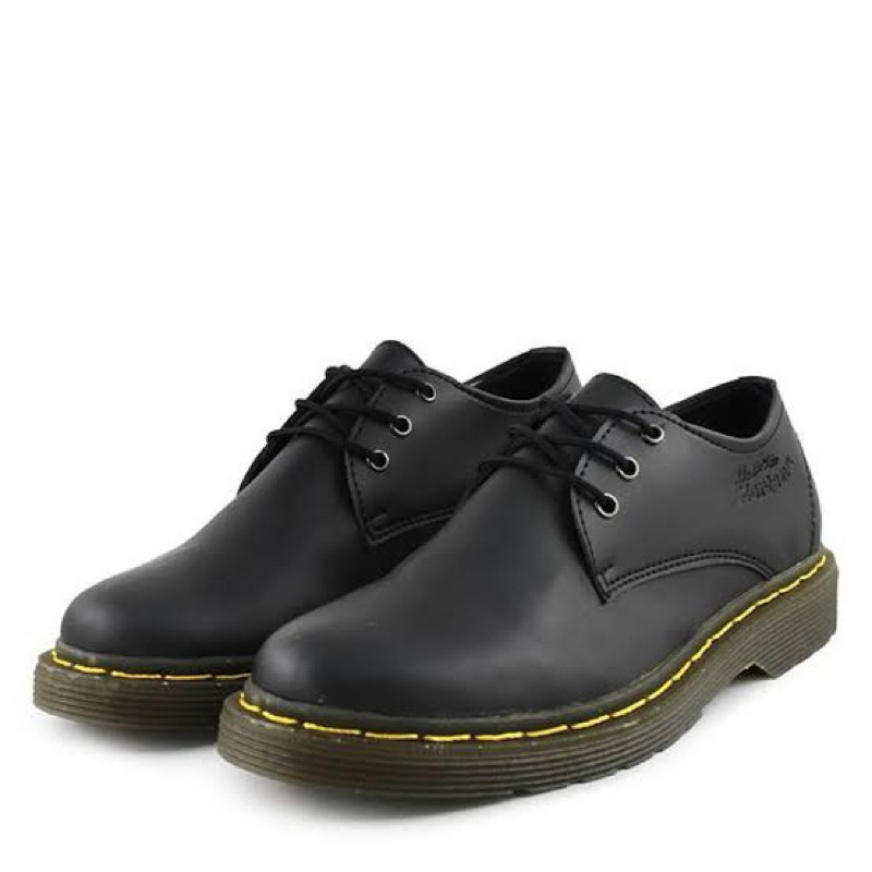 Jual docmart (booked) | Shopee Indonesia