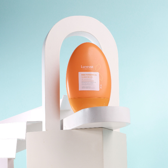 Jual Perfect Shield Sunscreen SPF 50 PA++++ 47ml Sun Screen / Tabir ...